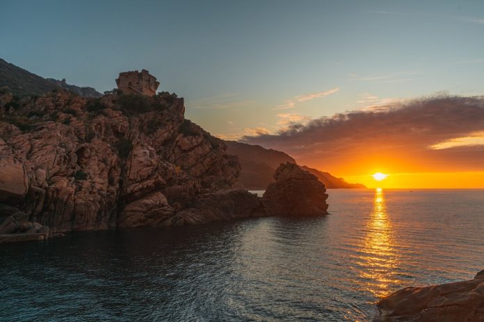 Visiter le Golfe de Porto par la mer